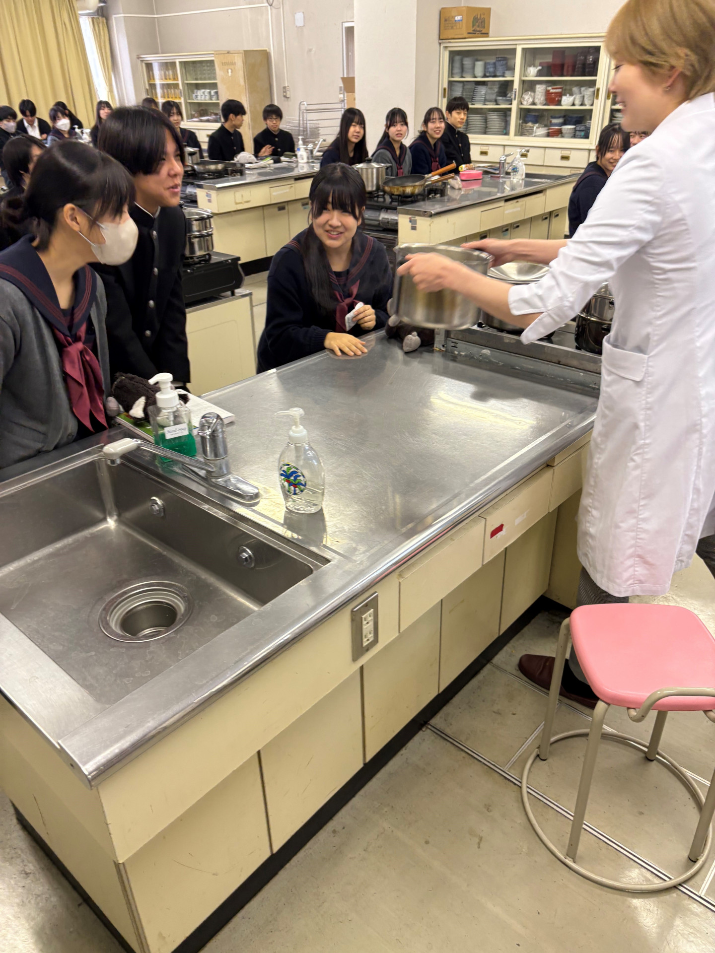 20251213 高大連携授業（中学３学年：化学）3